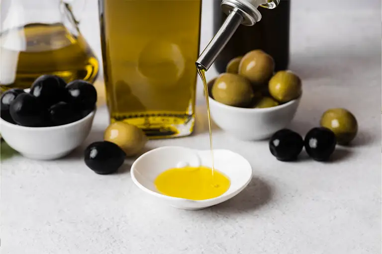 Soğuk Sıkım Zeytinyağı Nedir? Faydaları ve Kullanım Alanları